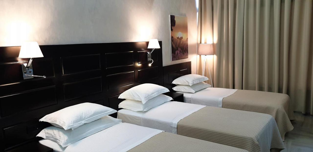 Comfort Hotel ฟิเอร์ ภายนอก รูปภาพ