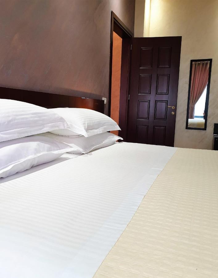 Comfort Hotel ฟิเอร์ ภายนอก รูปภาพ